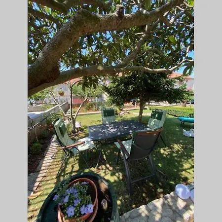 Comfy In A Quiet Neighborhood *