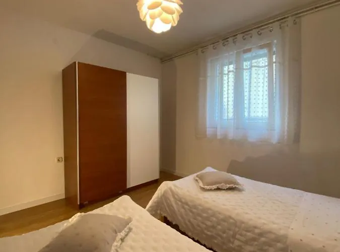 Comfy In A Quiet Neighborhood Appartement